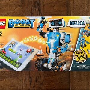 Lego Boost Creative Toolbox 17101, Retired, New, Sealed